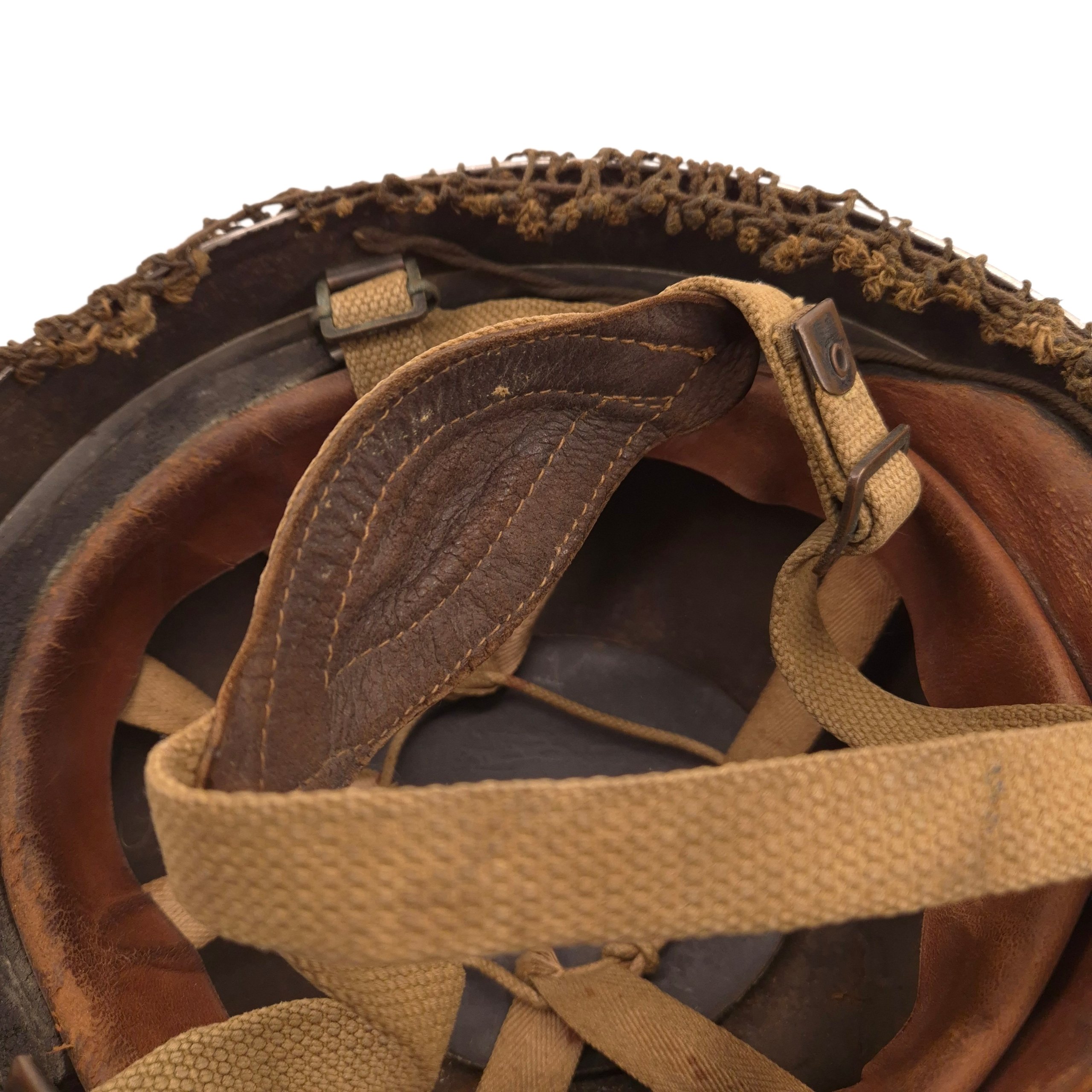 'RARE' British MkII Paratrooper Helmet – BMB 1943 — image 12