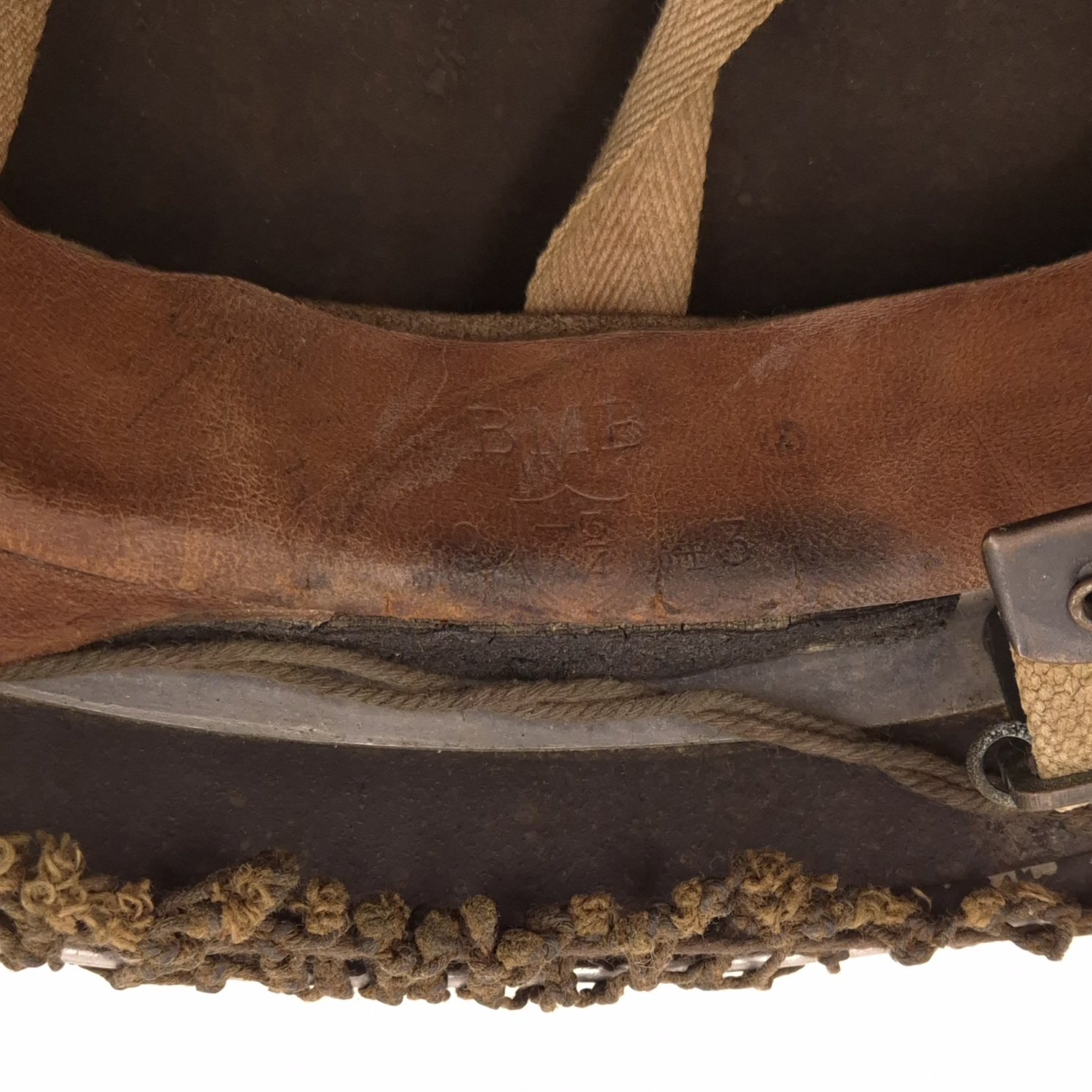 'RARE' British MkII Paratrooper Helmet – BMB 1943 — image 5