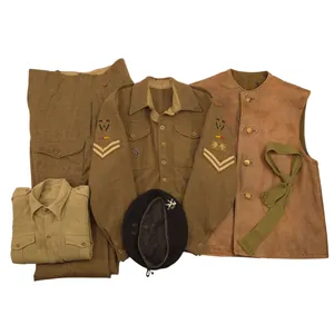 Brigade Piron Armoured Car Squadron – Uniform grouping