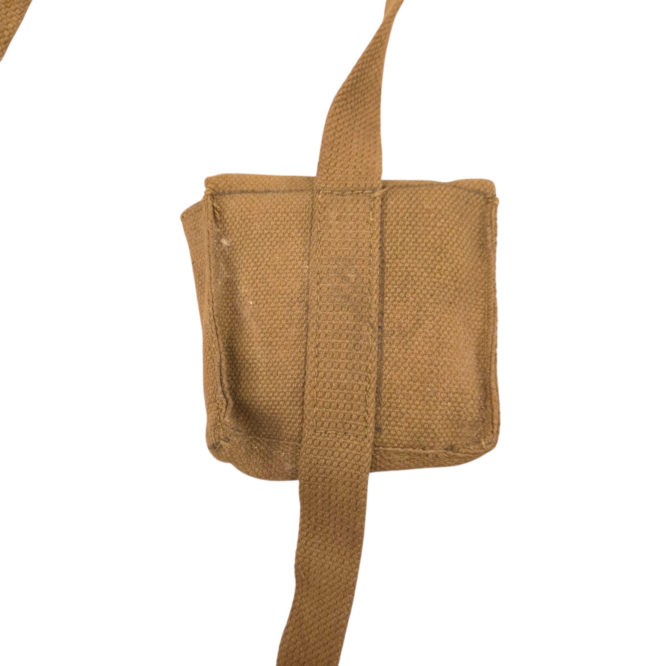 British Web Brace with Pouch for Four Verys (Flaregun) — image 3