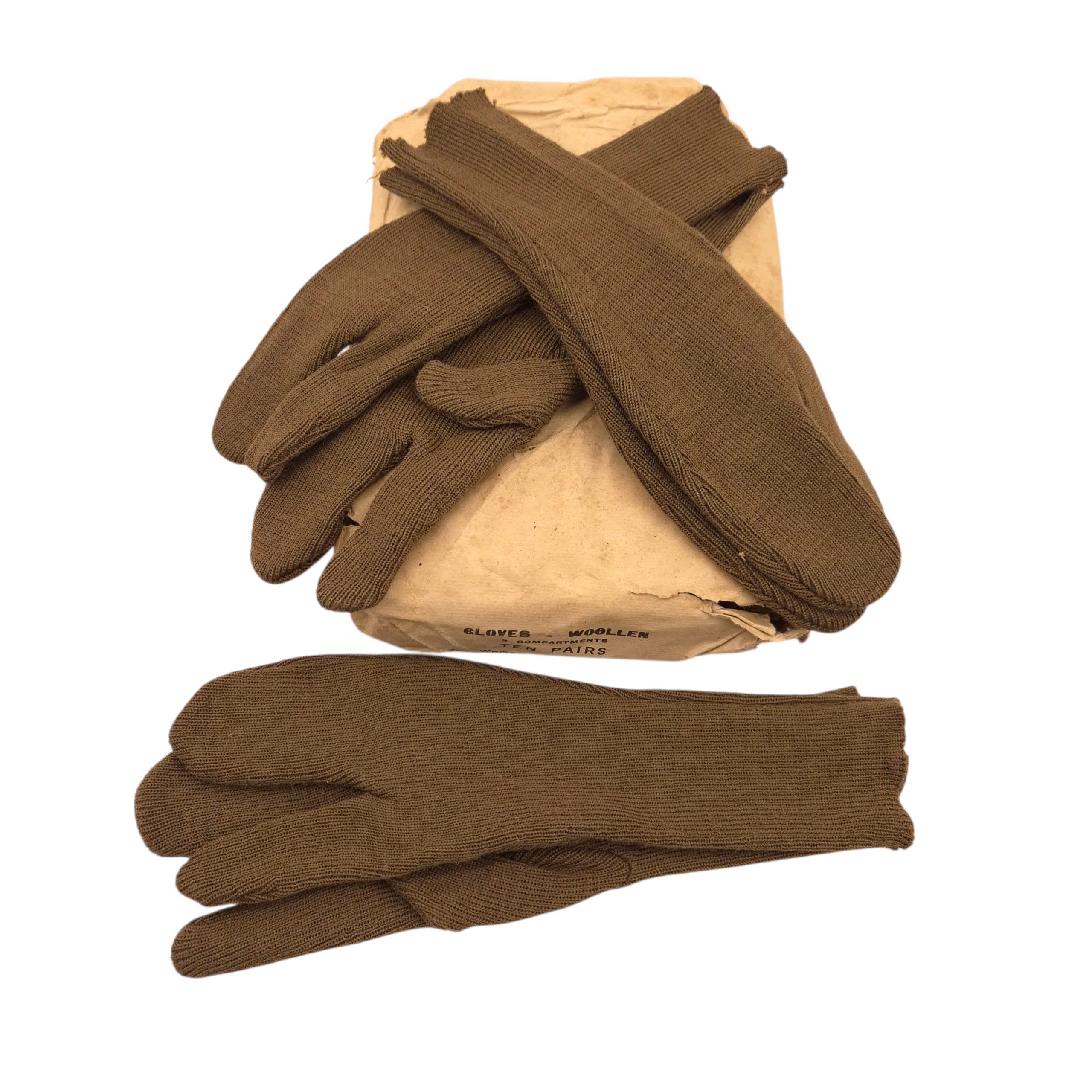 British Woollen Gloves – Joe White, dated 1943 — image 6