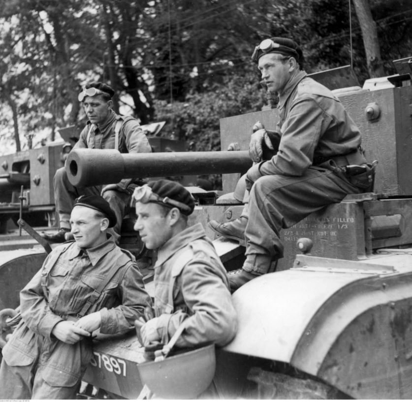 British Dispatch Rider's Goggles in metal box — image 6