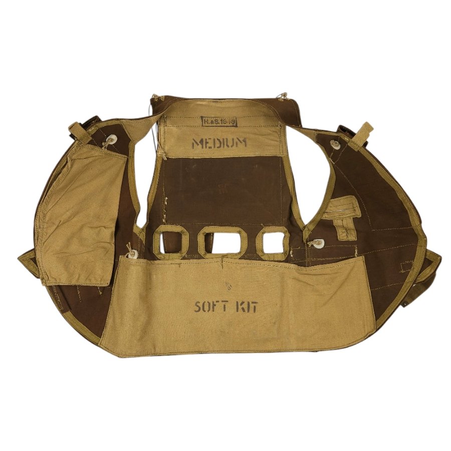 British 'Battle Jerkin' – H&S 1943 — image 3