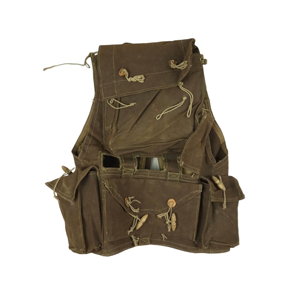 British 'Assault Jerkin' – H&S 1942 — image 2