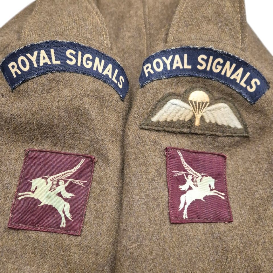 Royal Corps of Signals 'Airborne' Battle Dress – Dated 1943 — image 2