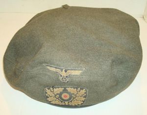 WWII GERMAN ASSAULT GUNNER BERET