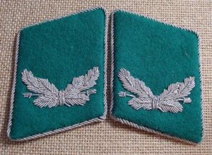 WWII GERMAN ADMINISTRATIVE OFFICIAL'S COLLAR TABS