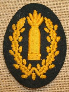 WWII GERMAN ARTILLERY GUNNER'S PROFICIENCY SLEEVE BADGE