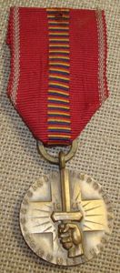 WWII GERMAN ROMANIAN ANTI-COMMUNIST MEDAL