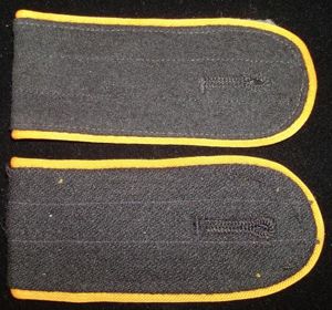 WWII GERMAN WAFFEN-SS FIELD POLICE LATE WAR SHOULDER STRAPS