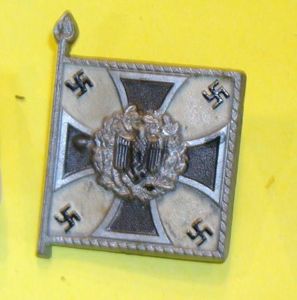 INFANTRY FLAG TINNIE