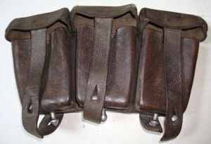 WWII GERMAN K 98 AMMO POUCH LW BROWN