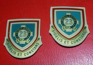 23RD REGT PLASTIC CRESTS