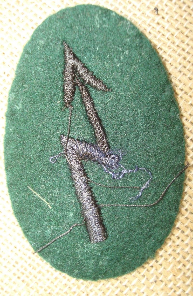 WWII GERMAN COMBAT ENGINEER SIGNALS PERSONNEL'S TRADE BLITZ — image 2