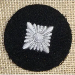 WWII GERMAN PANZER OBERSCHÜTZE'S RANK PIP