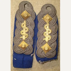 WWII GERMAN MEDICAL OBERSTLEUTNANT'S SHOULDER BOARD