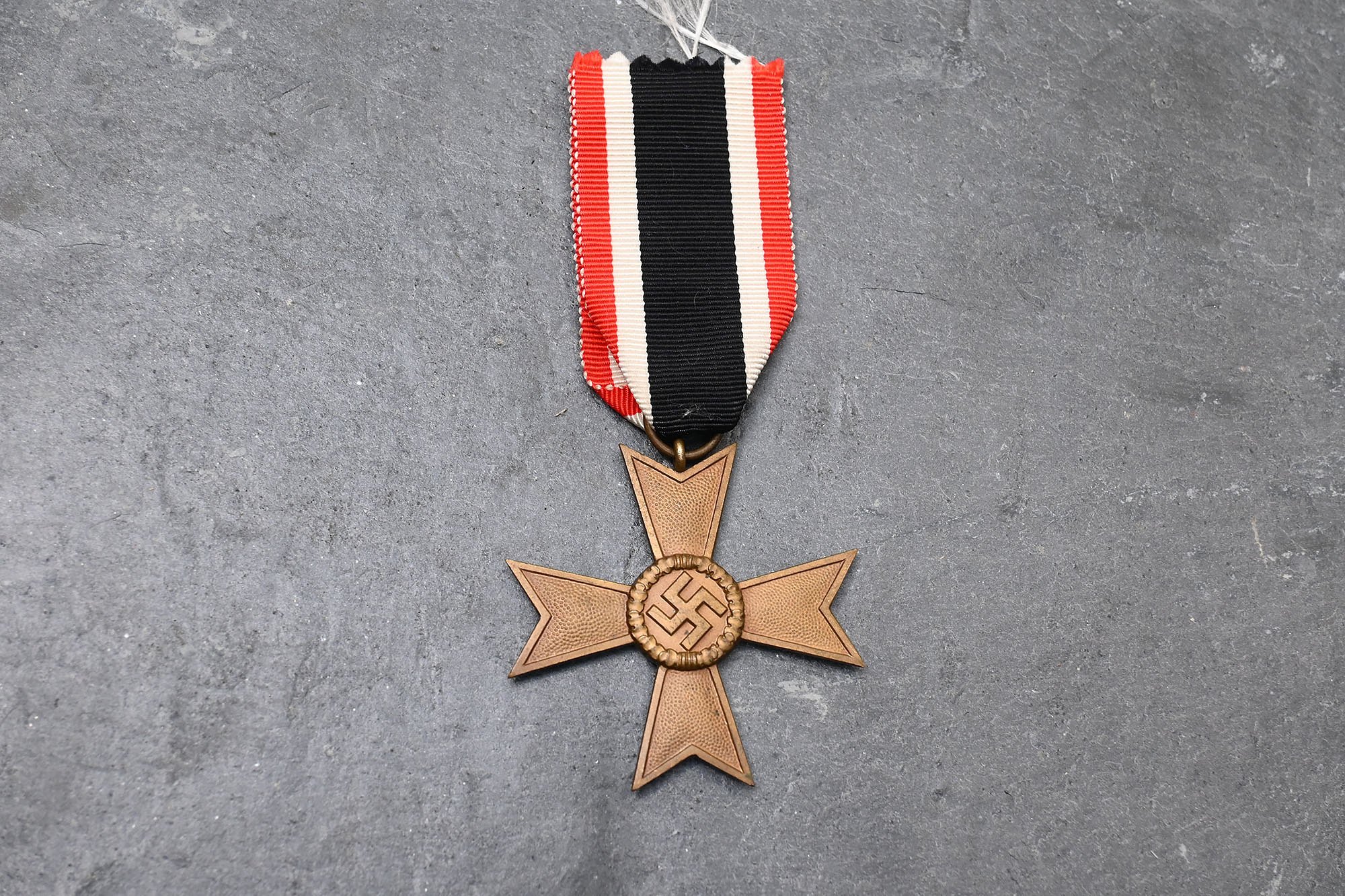 Chamber of Commerce medal without swords — image 2