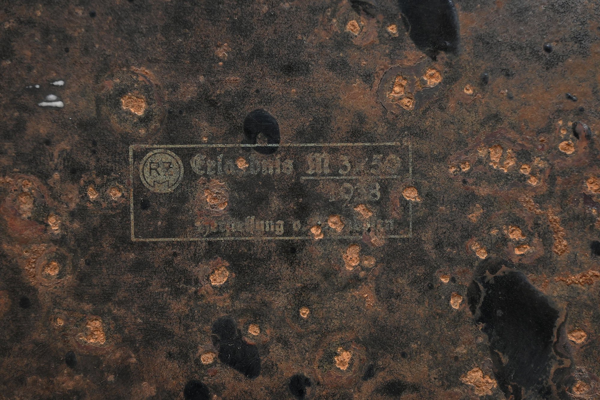 enamel sign here spricht die nsdap — image 10