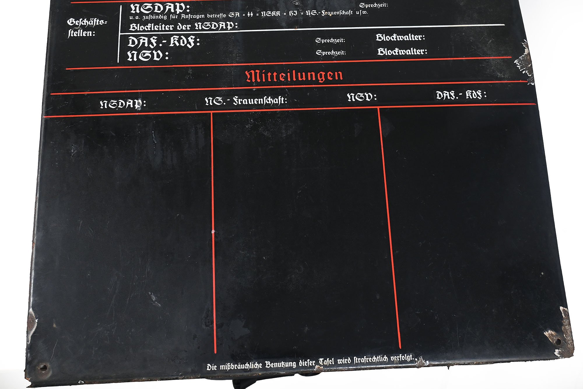 enamel sign here spricht die nsdap — image 5
