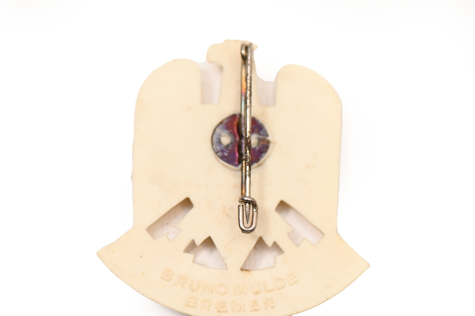 Hitler Youth (HJ) tinnie — image 3