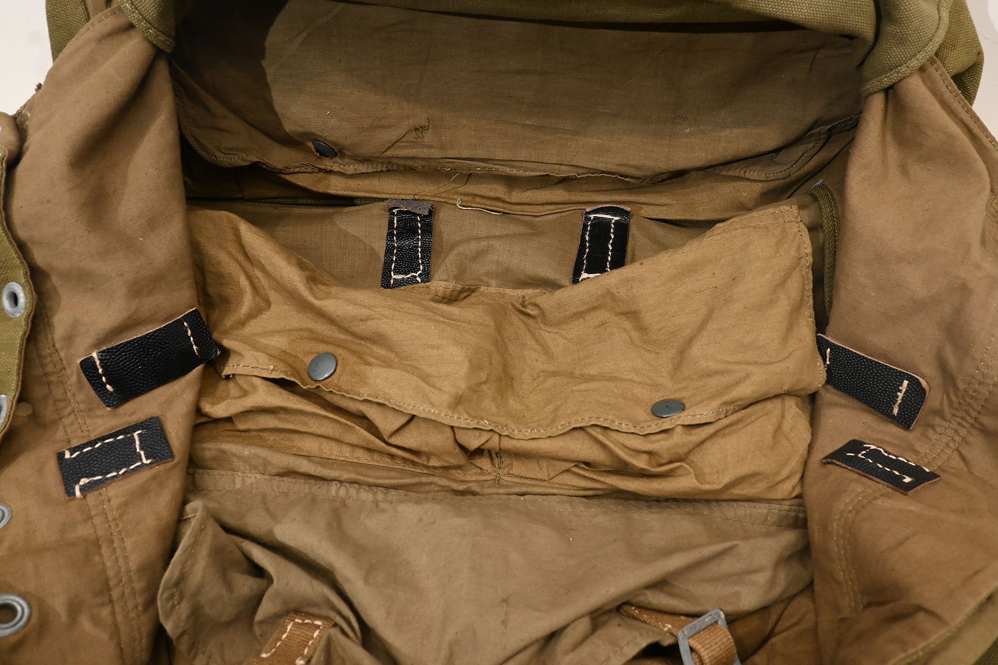 Luftwaffe clothing bag tropical version — image 5