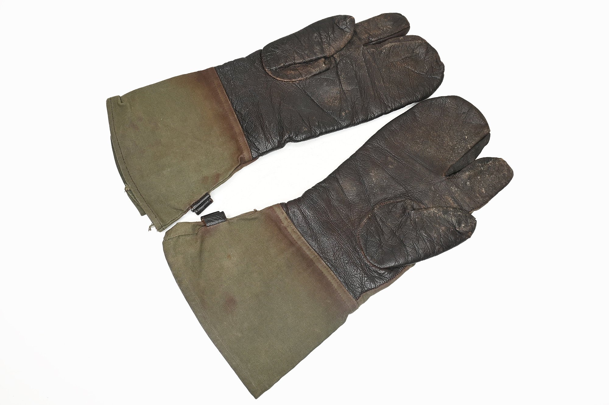 German fire alarm gloves 1942 — image 3