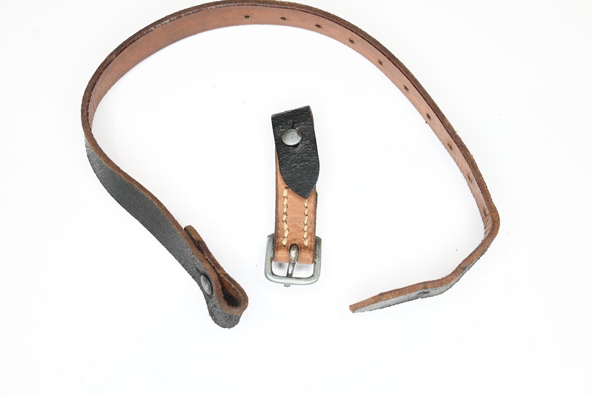 German late-war helmet chinstrap — image 3