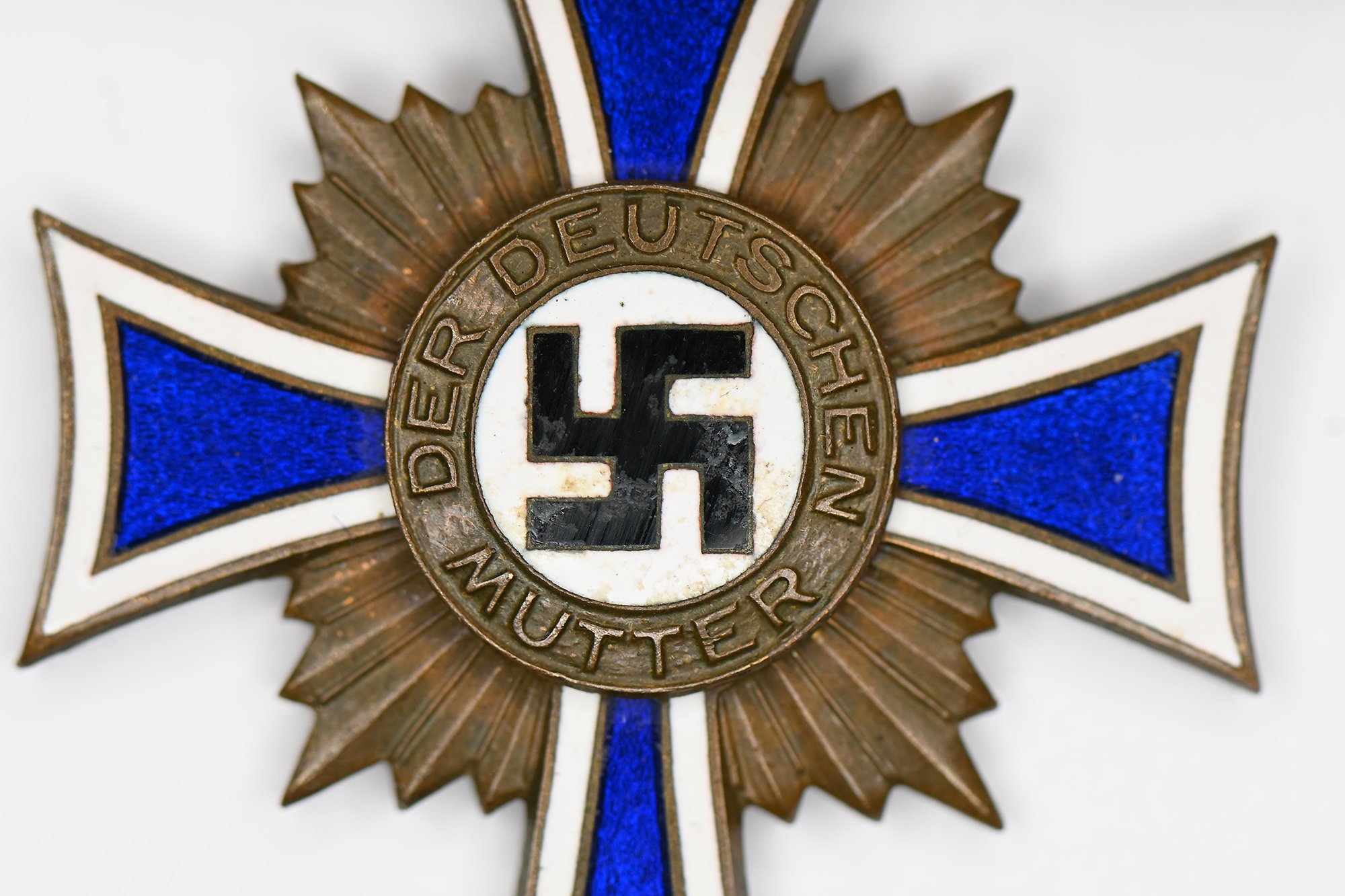 mother cross in bronze G danner — image 7