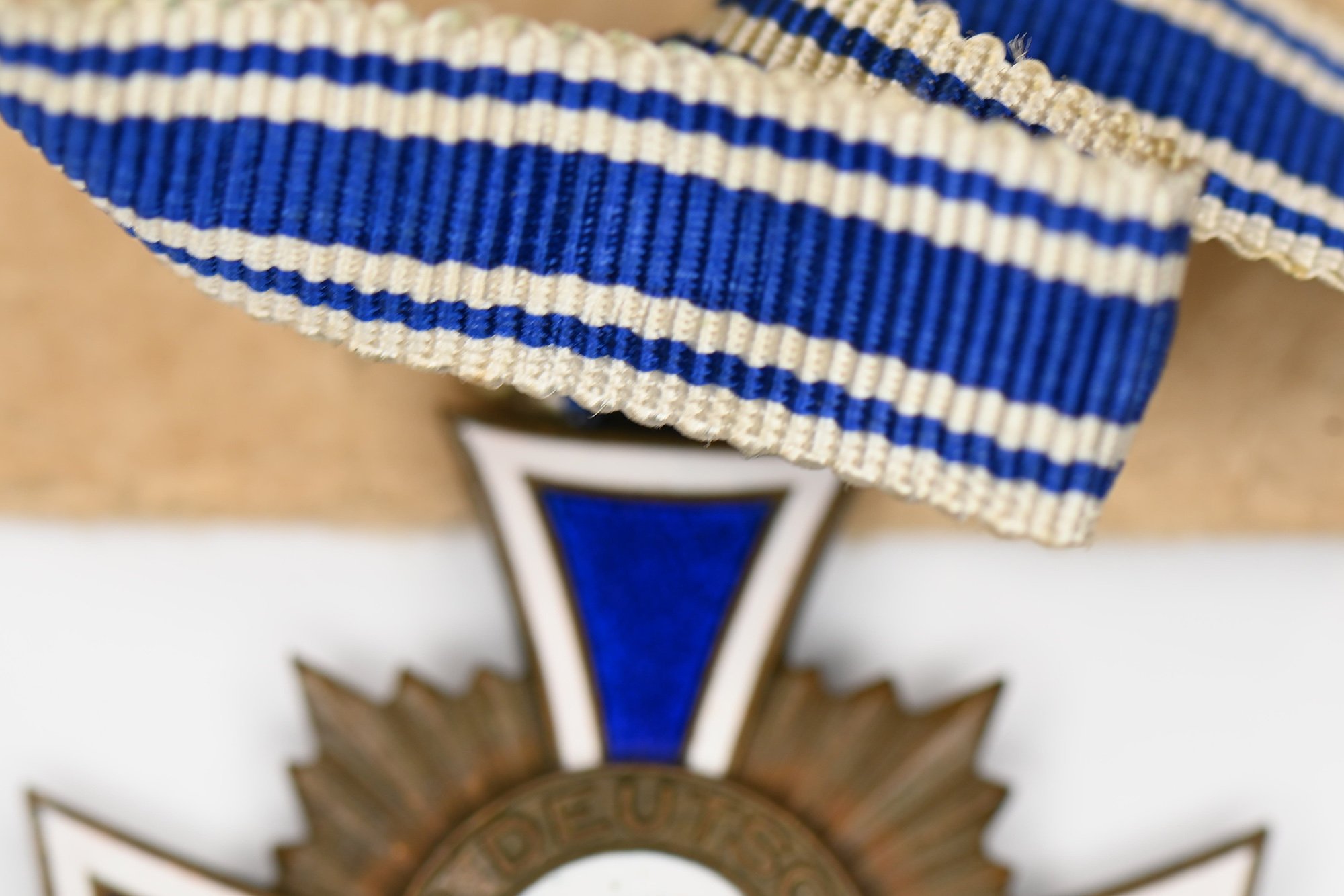 mother cross in bronze G danner — image 8