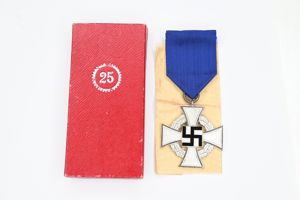 25 year anniversary service medal in box