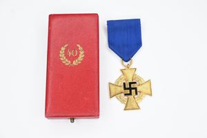40 jahre mourning service medal in box