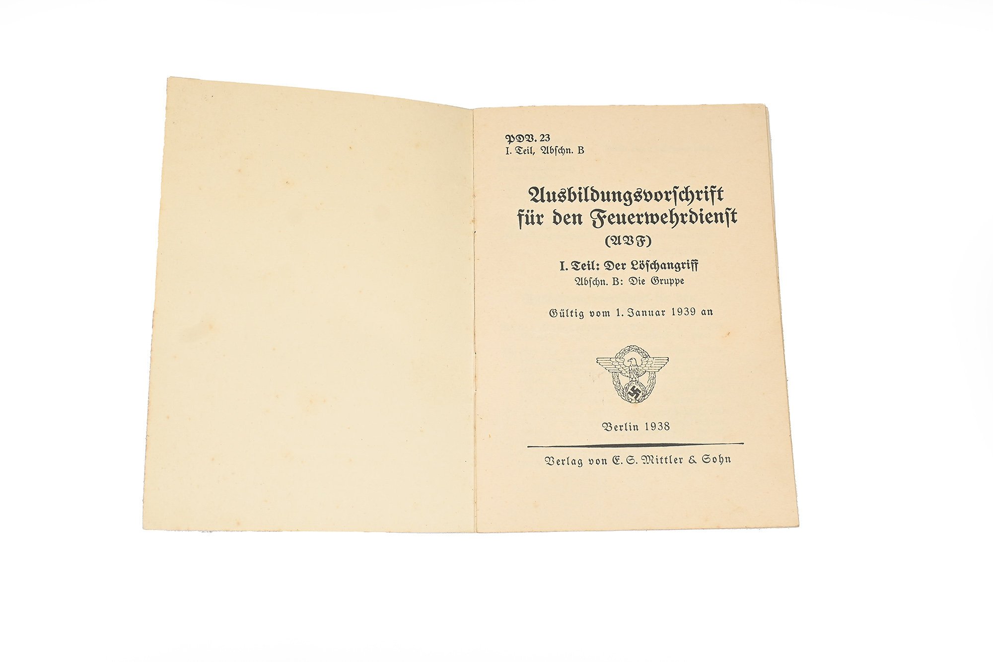 German WWII Ausbildungsvorschrift für den Feuerwehrdienst 1. — image 2