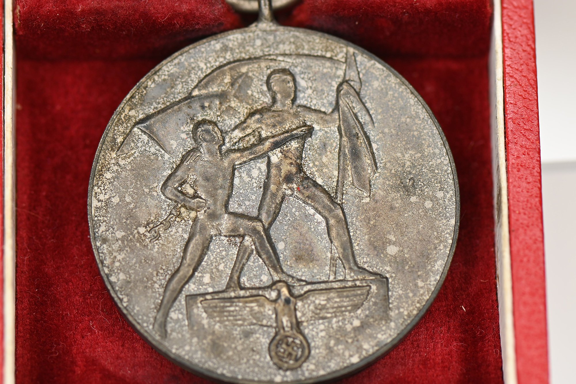 Medaille zur Erinnerung an den 13. März 1938+division emblem — image 9