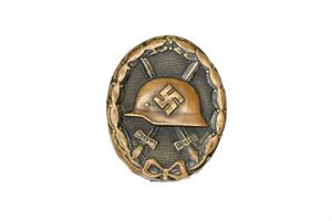 Verwundeten abzeichen black in buntmetal