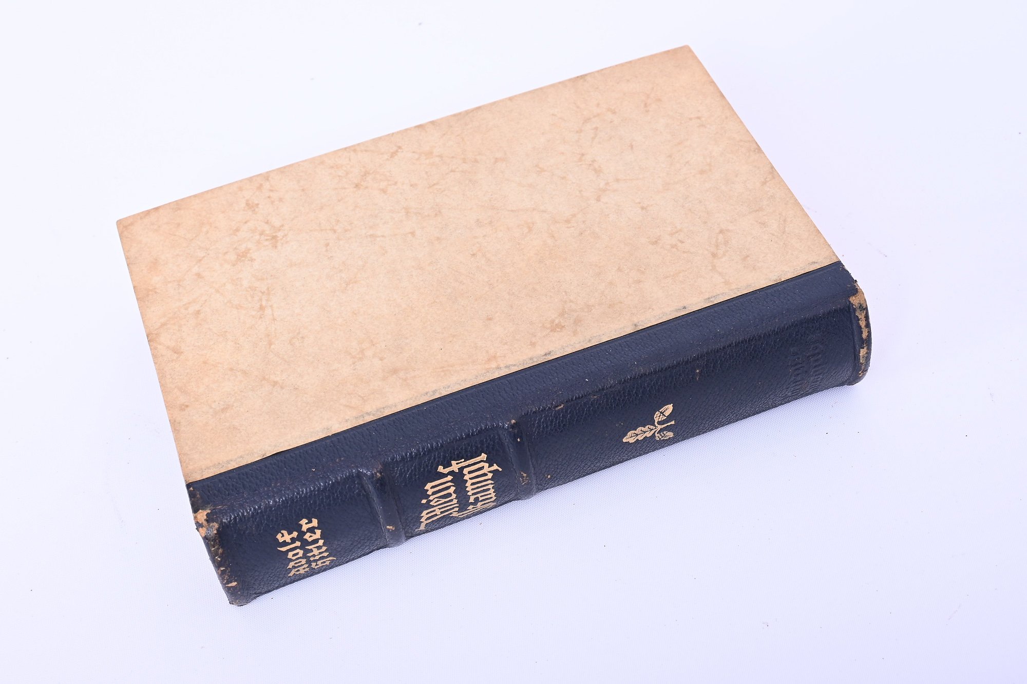 Mein Kampf wedding edition with signature Seys Inquart — image 2