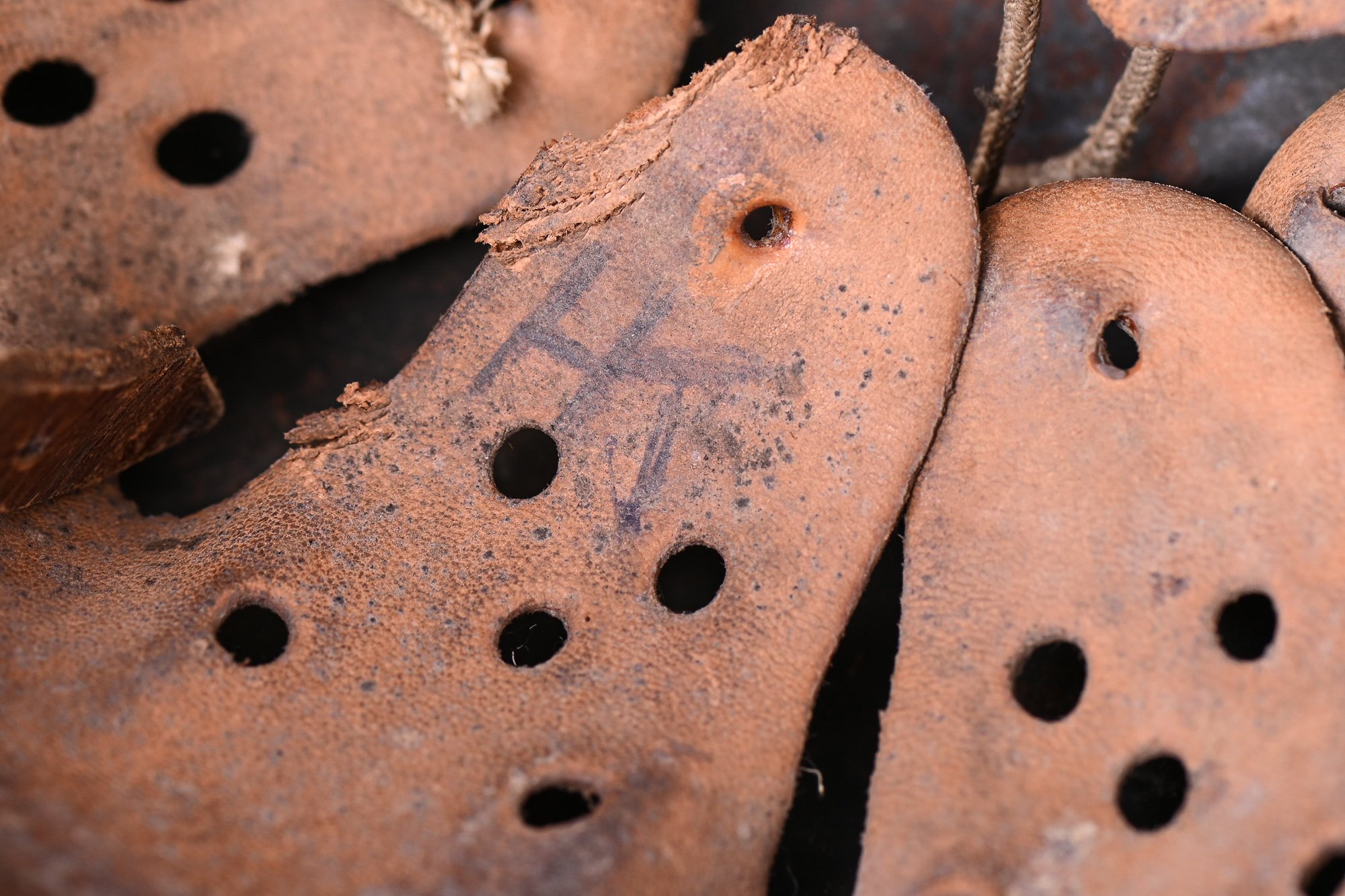 m40 helmet with green camo. — image 8