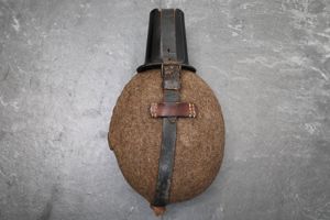 m31 canteen with bakelite cup.