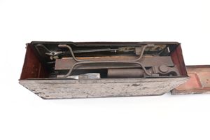 mg34/42 waffenmeister kist extra pictures.