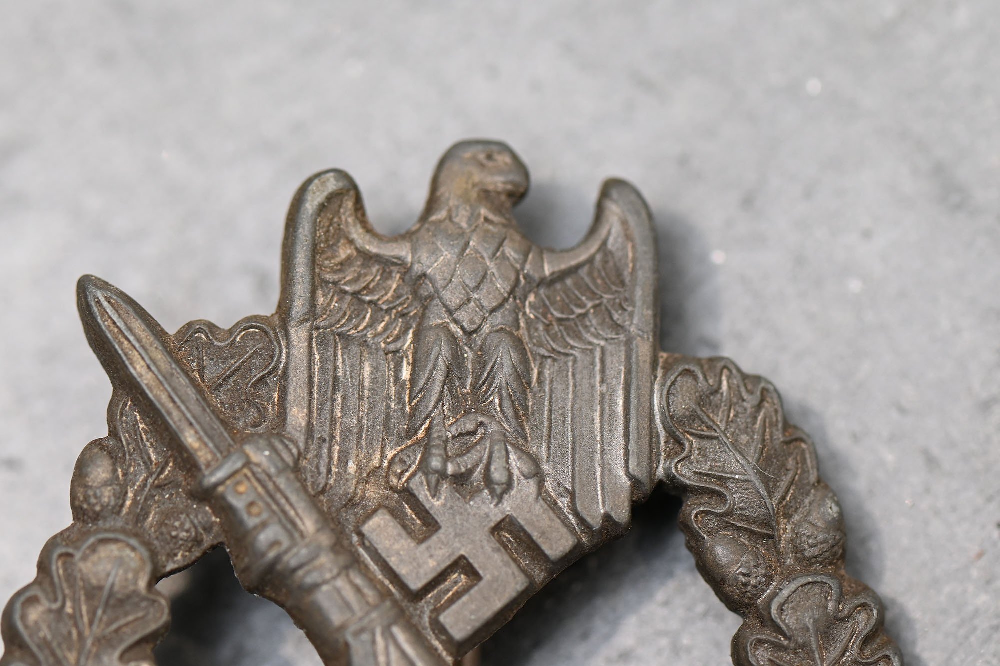 Infantry Badges in Silver with Hersteller 'R.S.' (Rudolf Souval) — image 4