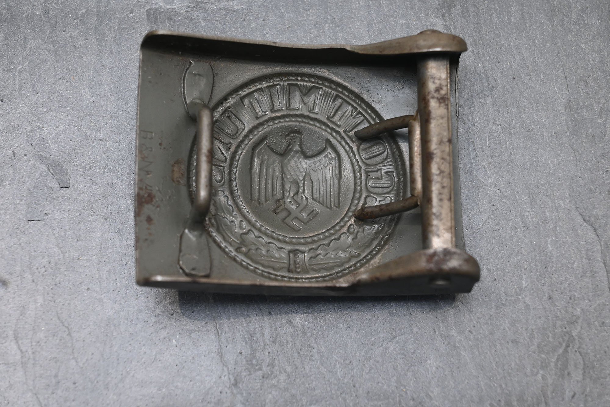 steel wehrmacht belt buckle B&N 43 — image 2