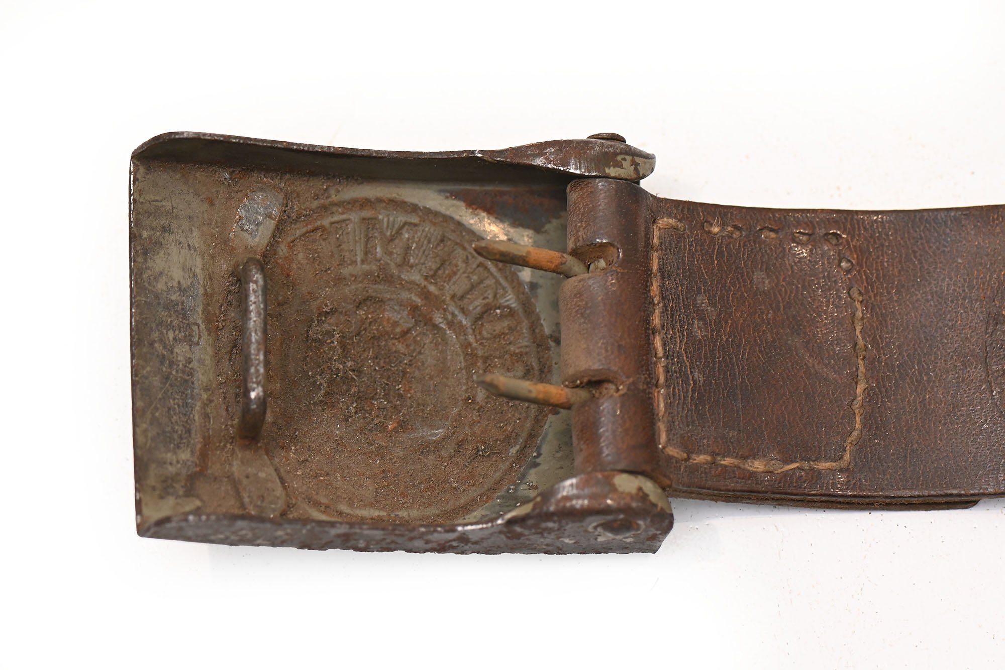 wehrmacht belt and buckle — image 8