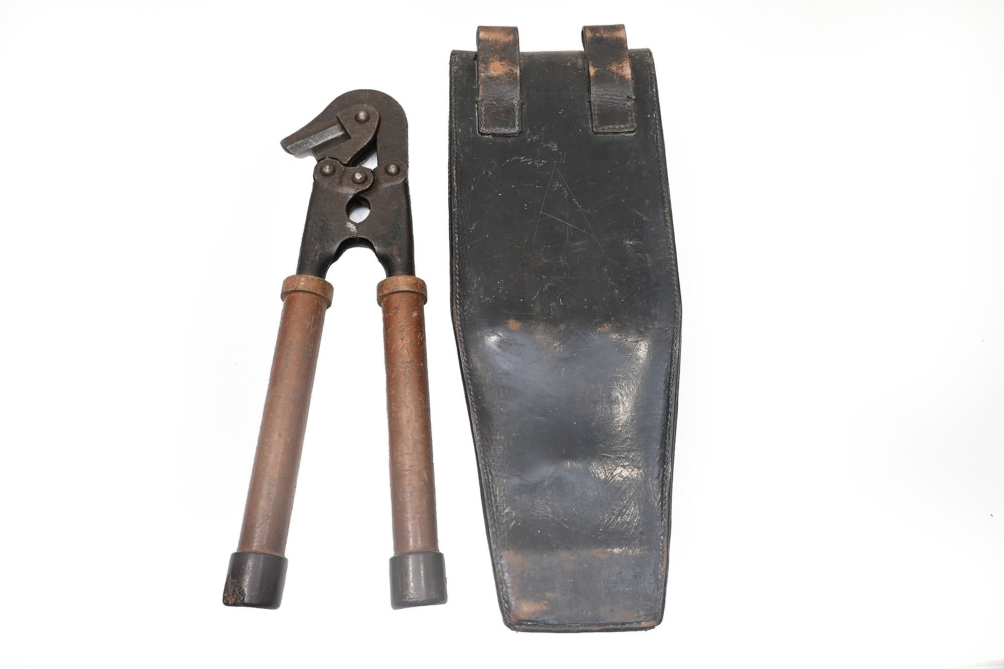 German pioneer scissors in bag. — image 2