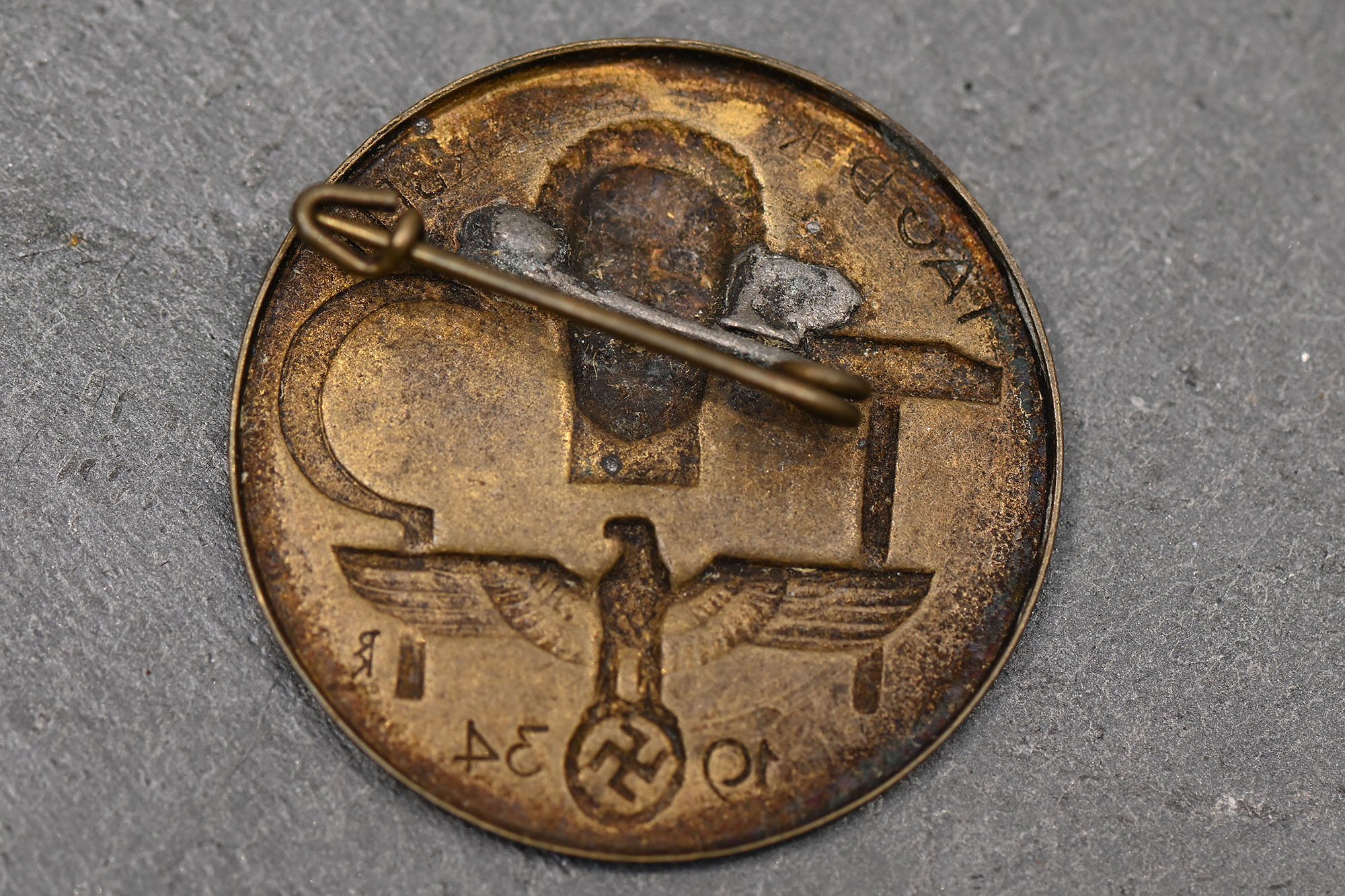 tag der arbeit 1934 badge — image 2