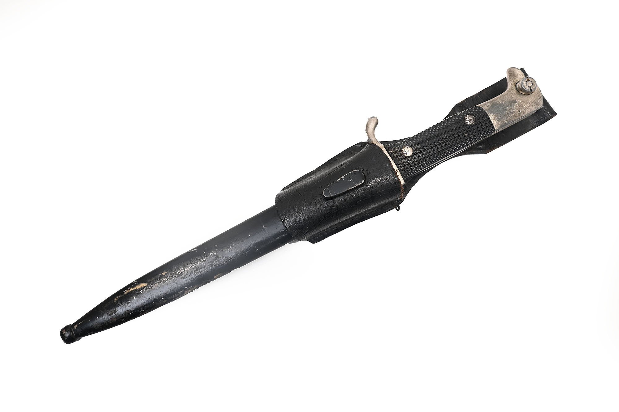 Wehrmacht dress bayonet