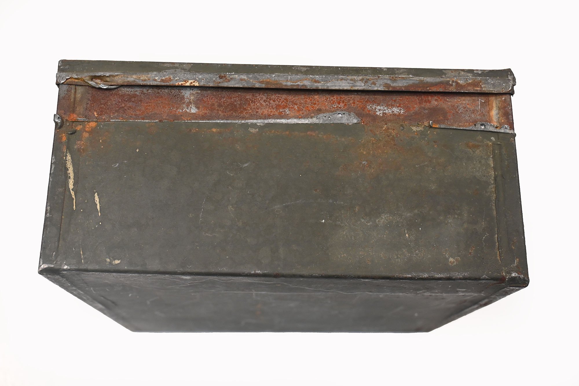 Italian igniter tin. — image 8