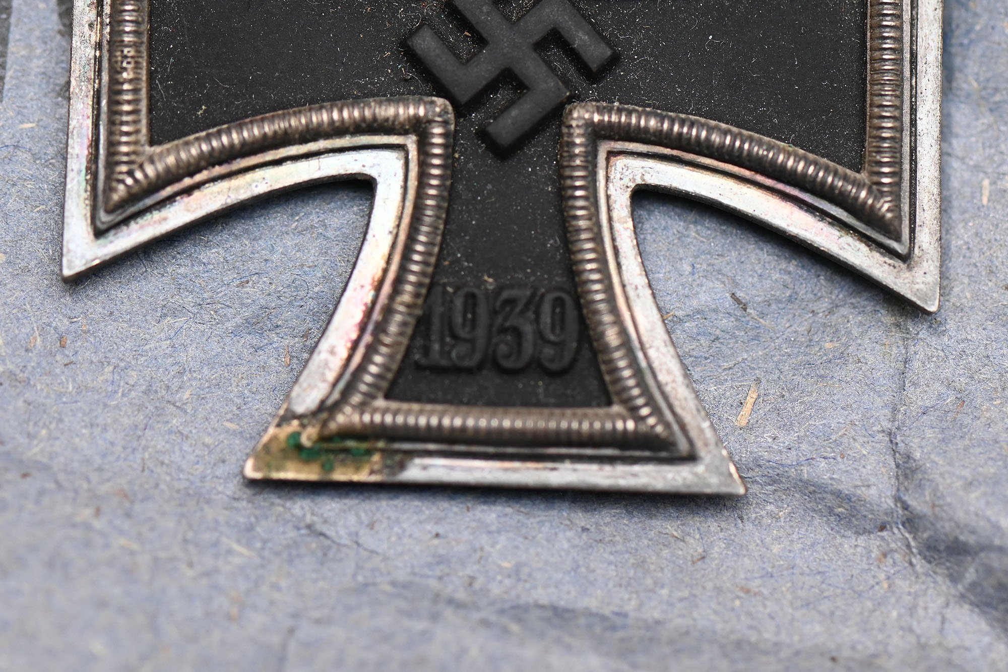 ek 2 maker 55 with matching bag — image 11