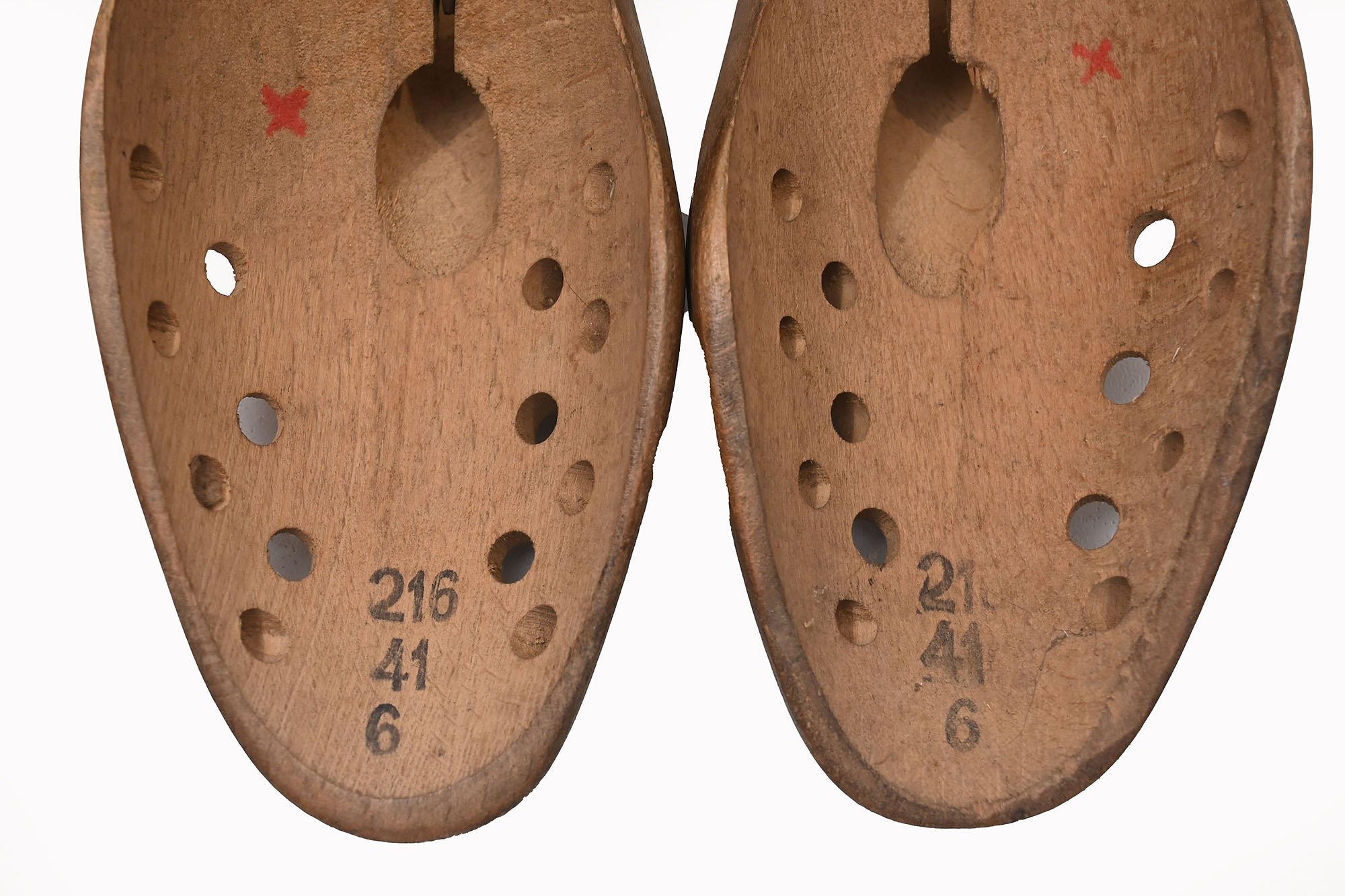 Wehrmacht shoe trees WWII — image 6