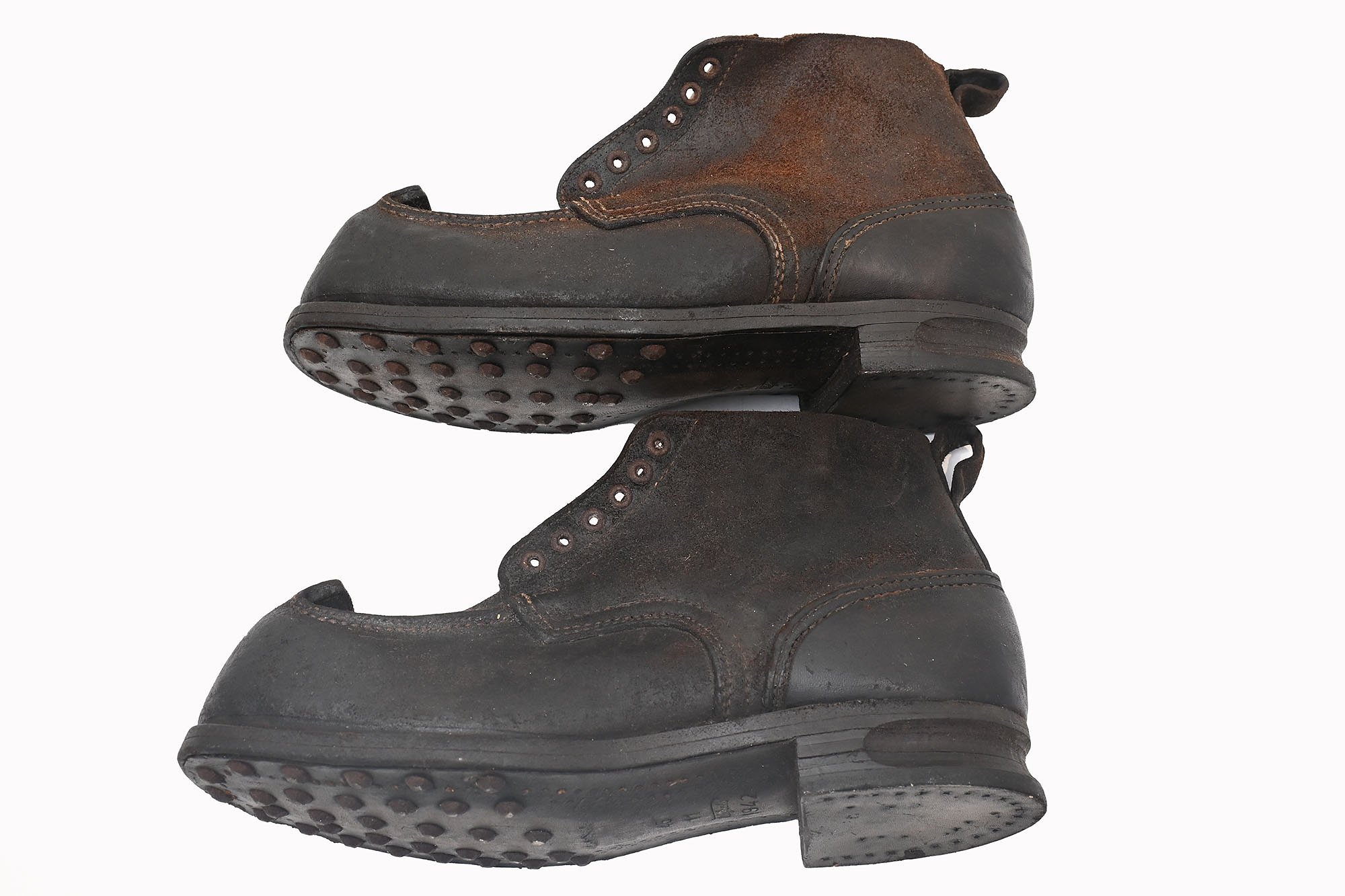rare SS Gebirgsjager shoes. — image 13