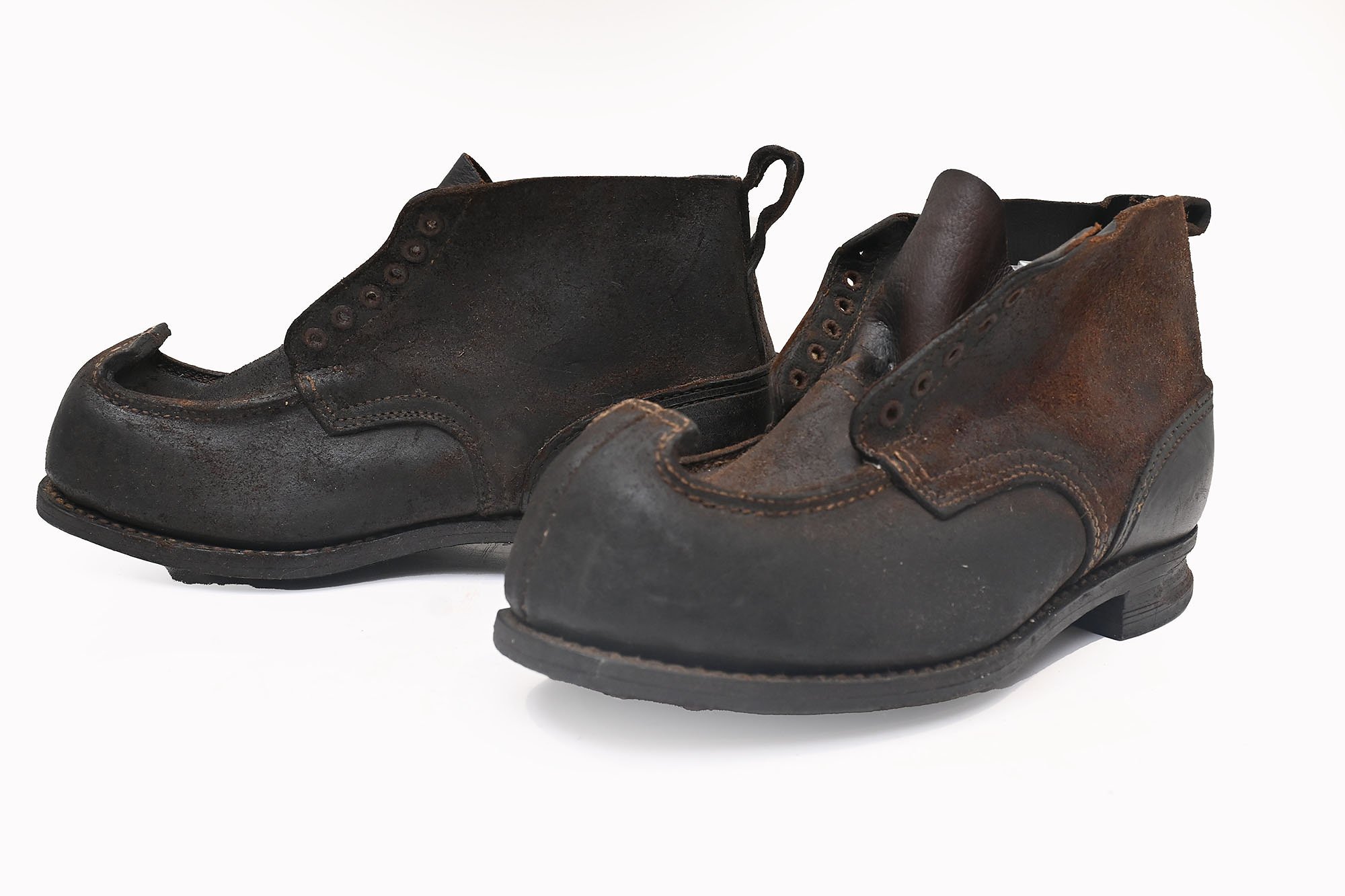 rare SS Gebirgsjager shoes. — image 2