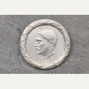 WHW adolf hitler tinie